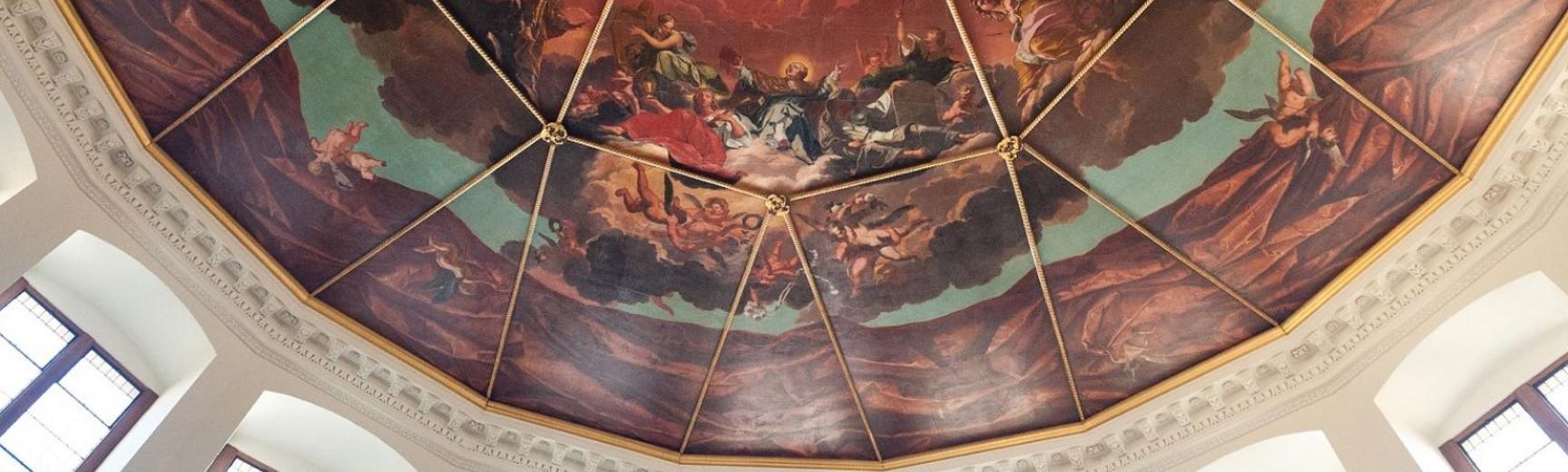 Photo of the Sheldonian Theatre painted ceiling