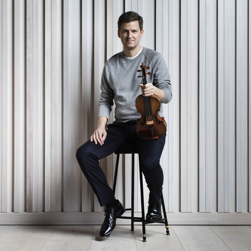 James Ehnes with violin