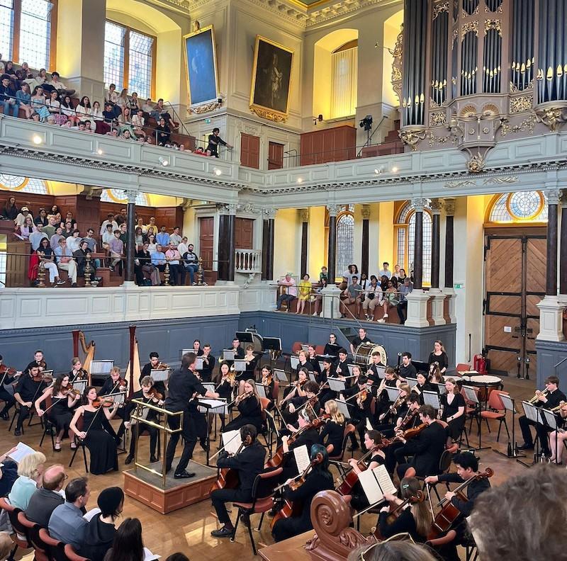 Oxford University Orchestra playing in the Sheldonian Theatre